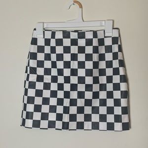 Black and white checkered mini skirt
